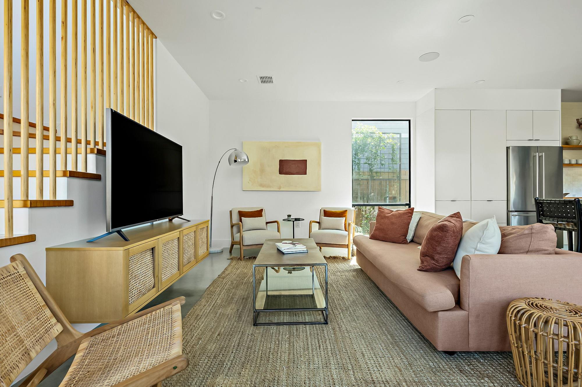 2201 Santa Rosa ST