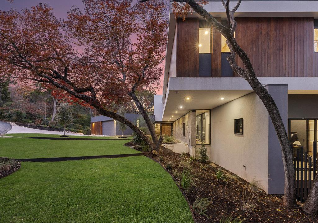 1001 Madrone RD