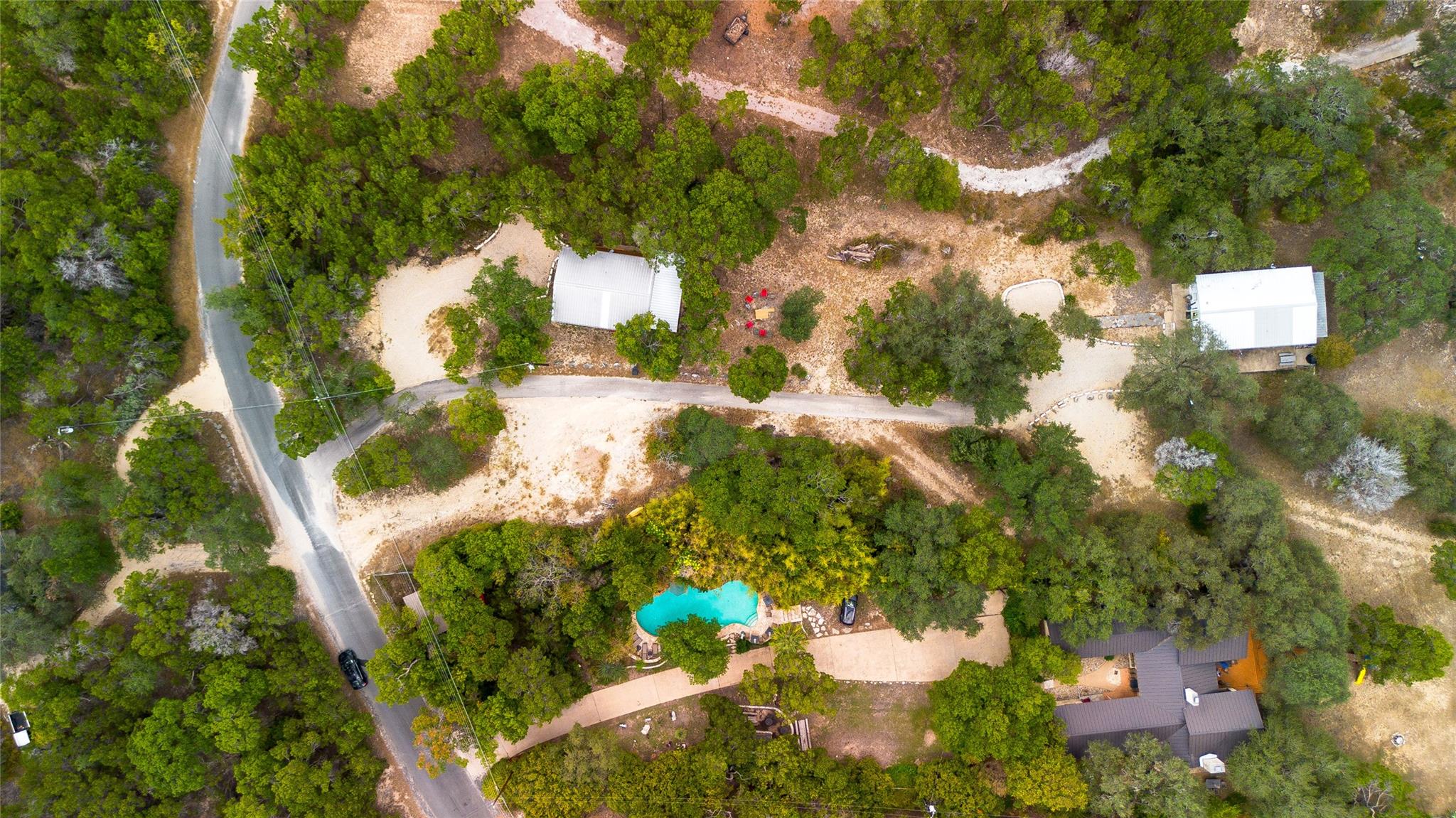 11104 Beach RD