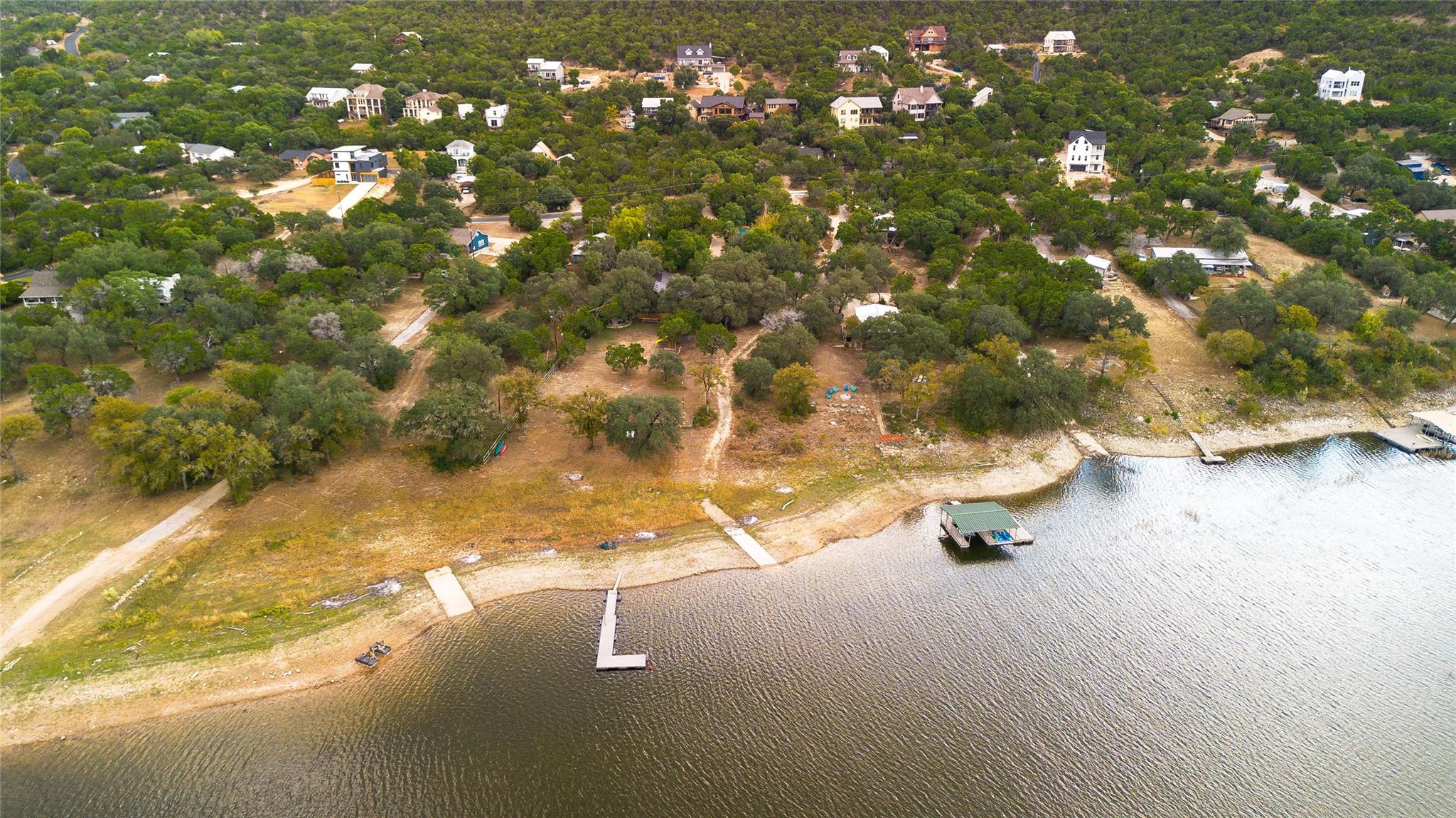 11104 Beach RD