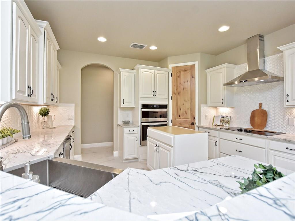 133 Tuscany WAY