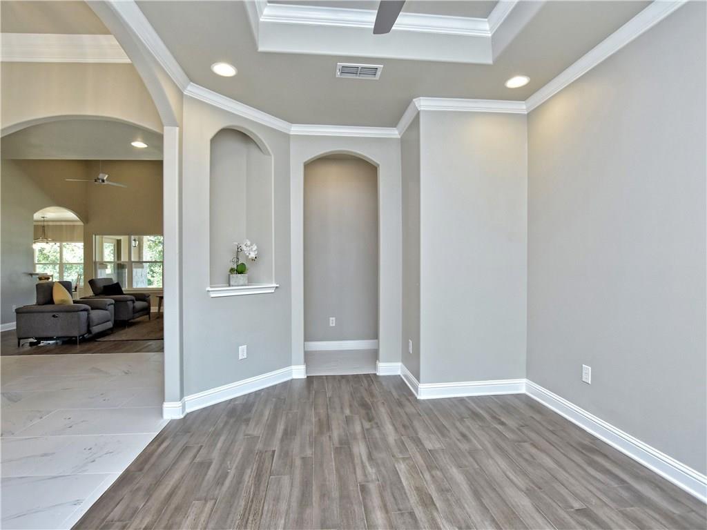 133 Tuscany WAY