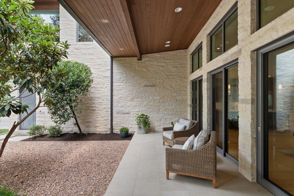 4703 Timberline DR