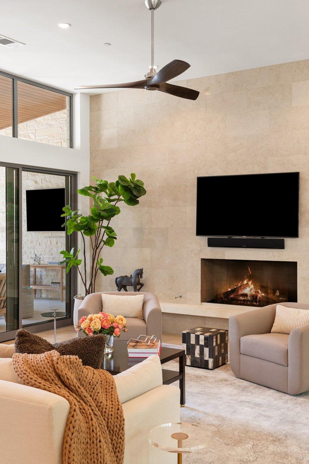 4703 Timberline DR