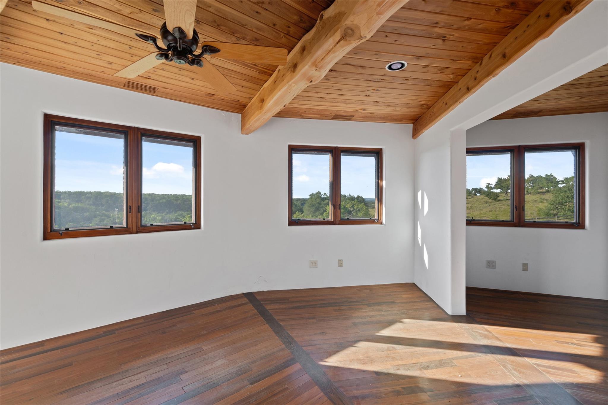 19015 Moreh Peak PASS