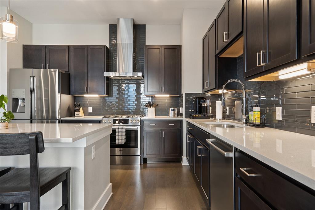 4501 Jackson Ave # 5204