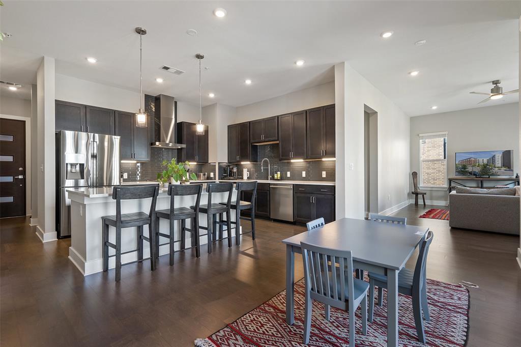 4501 Jackson Ave # 5204