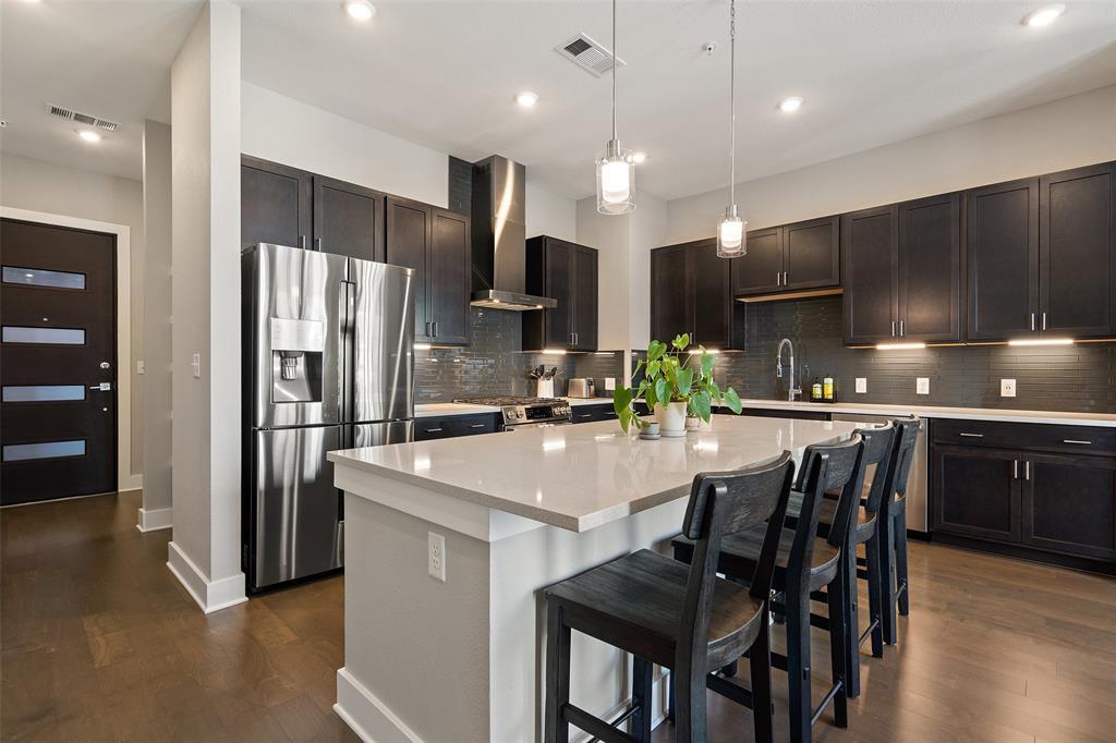 4501 Jackson Ave # 5204