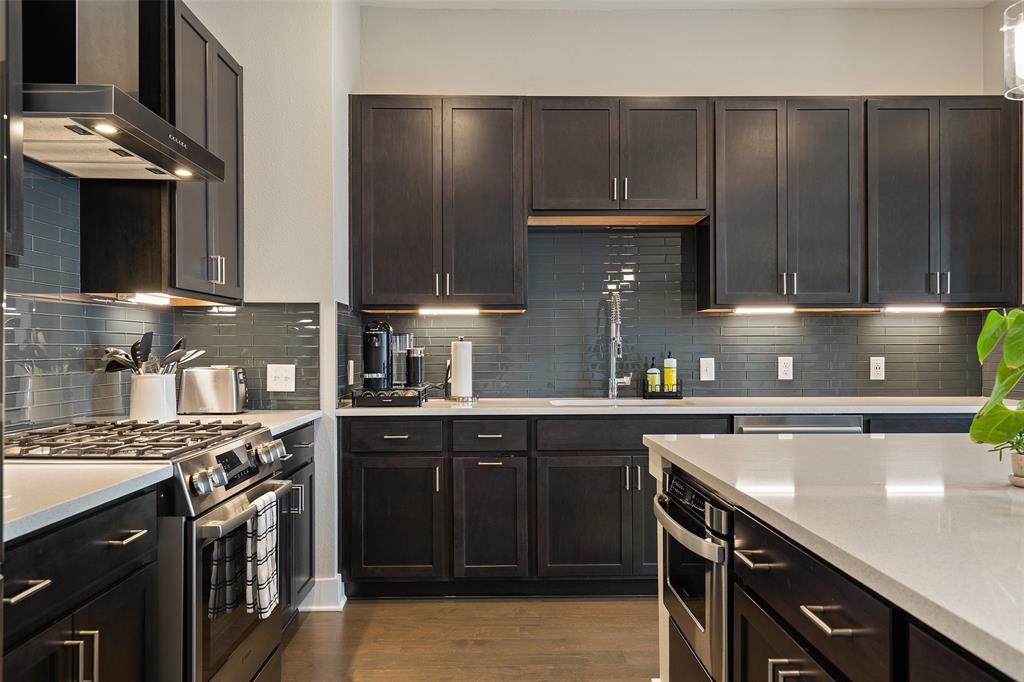 4501 Jackson Ave # 5204