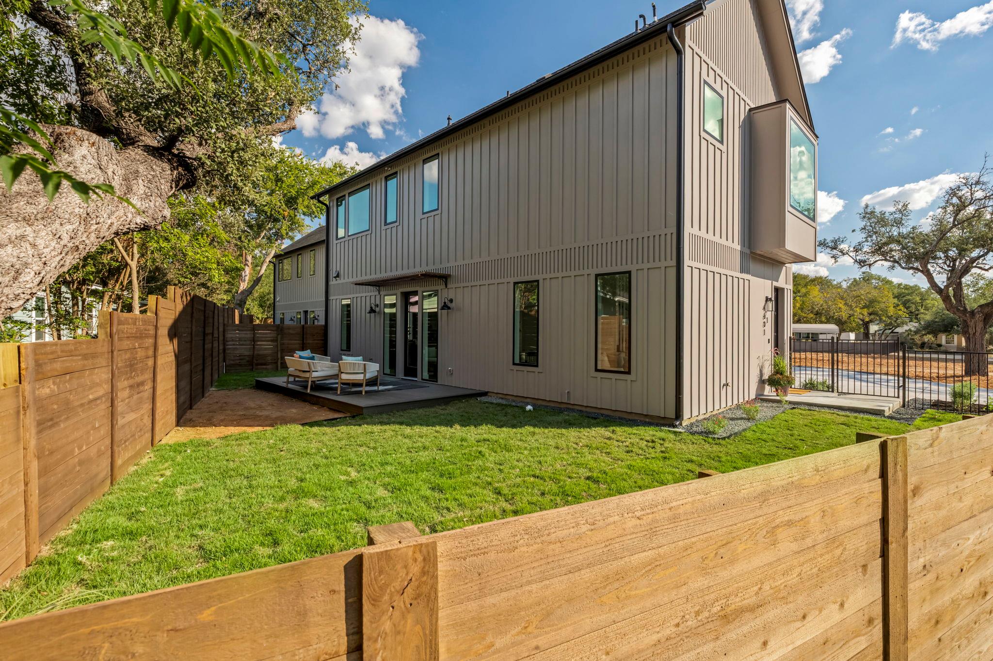 4601 Hank Ave # 1
