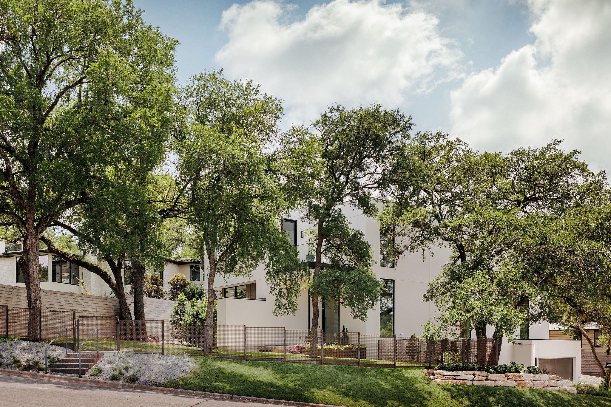 1701 Bartoncliff DR, Austin