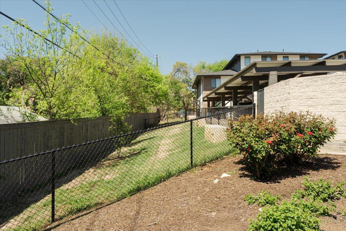 3700 Clawson RD # 301