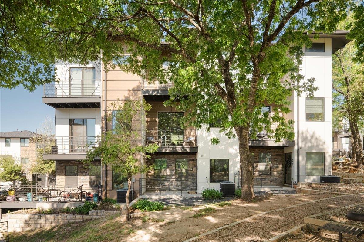 3700 Clawson RD # 301