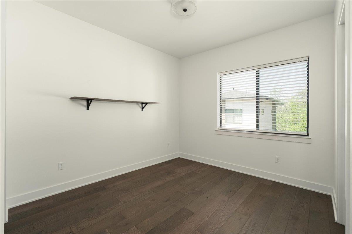 3700 Clawson RD # 301