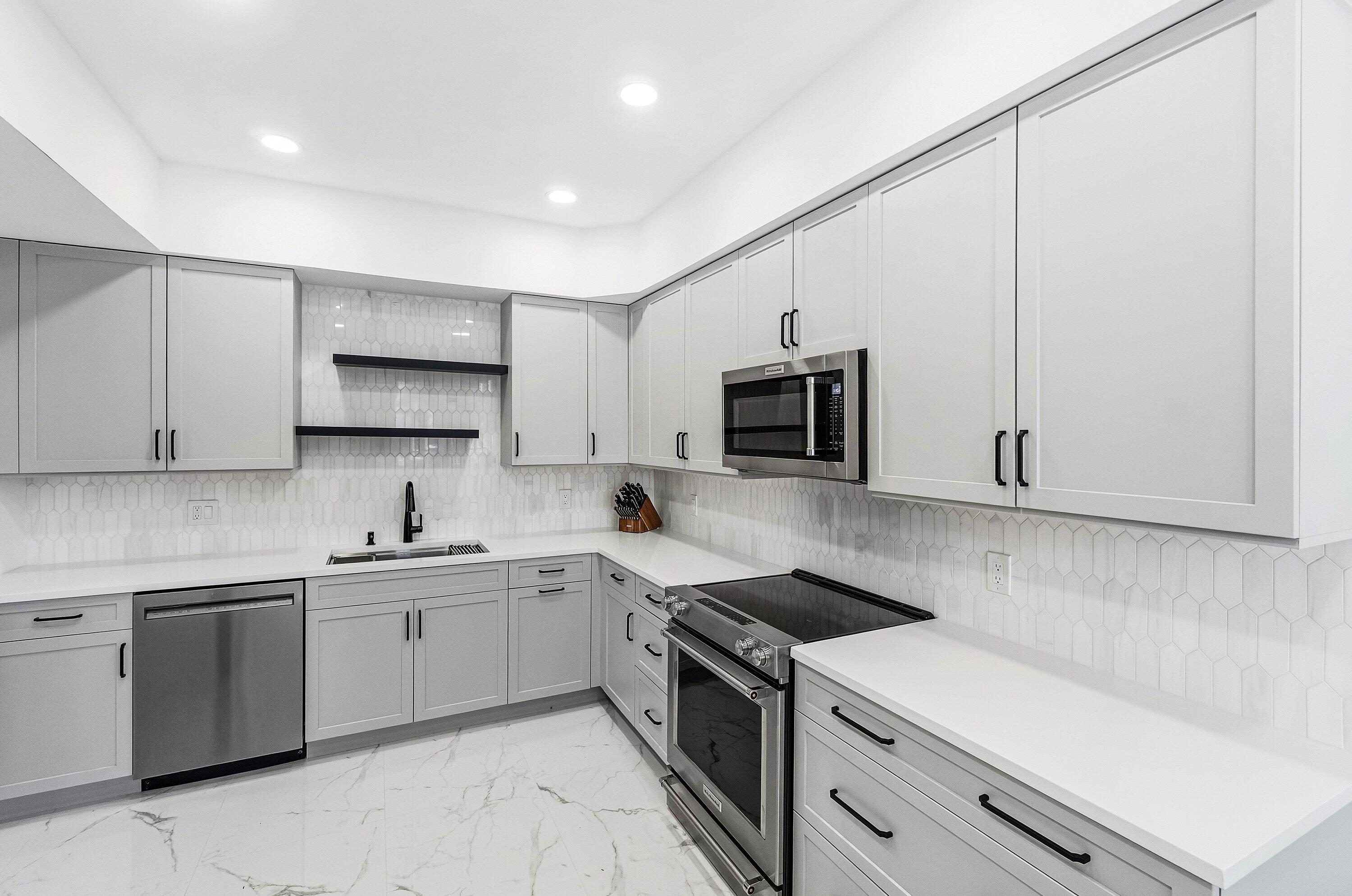 5082 Lake Catalina Drive A