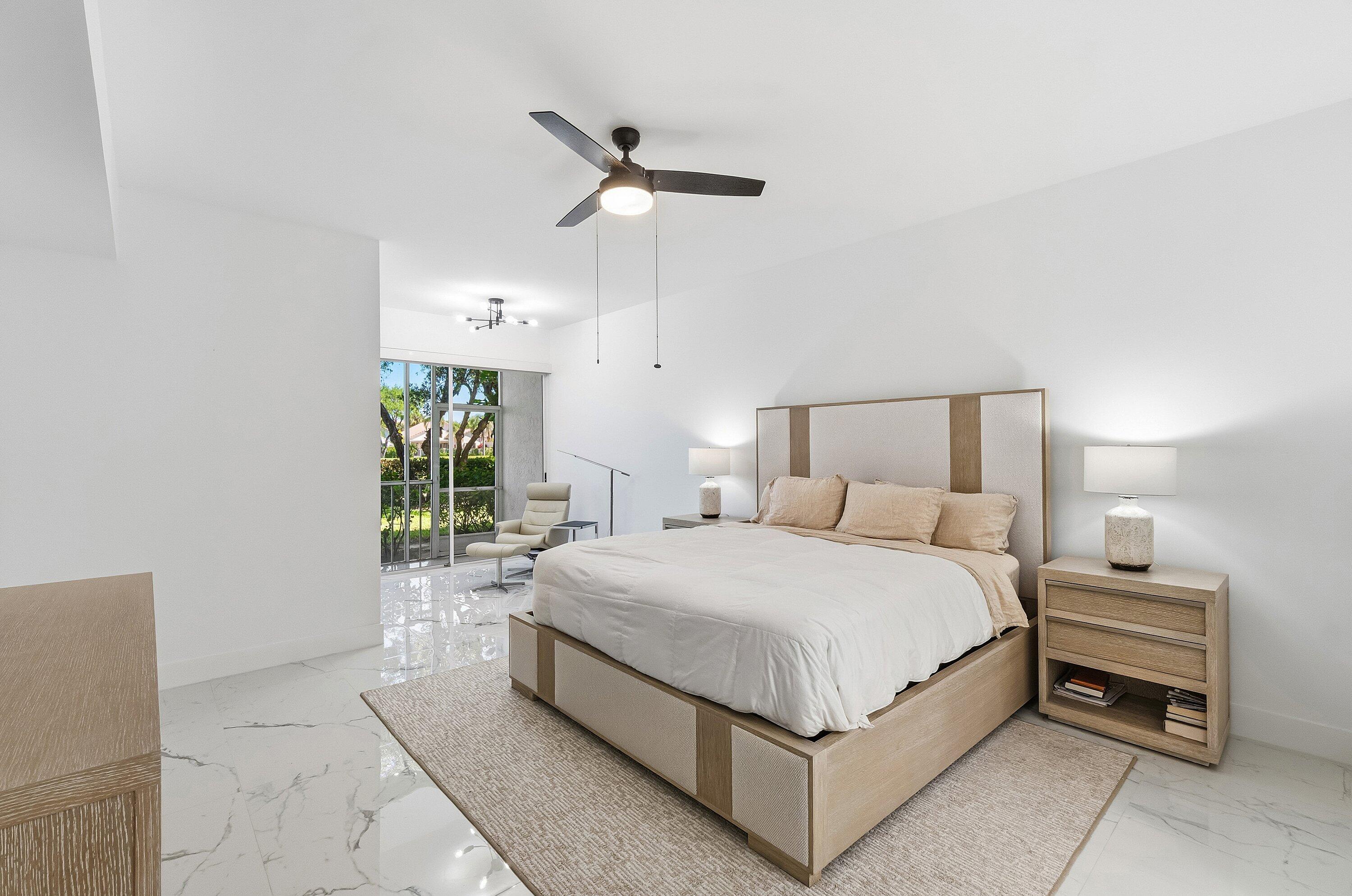 5082 Lake Catalina Drive A