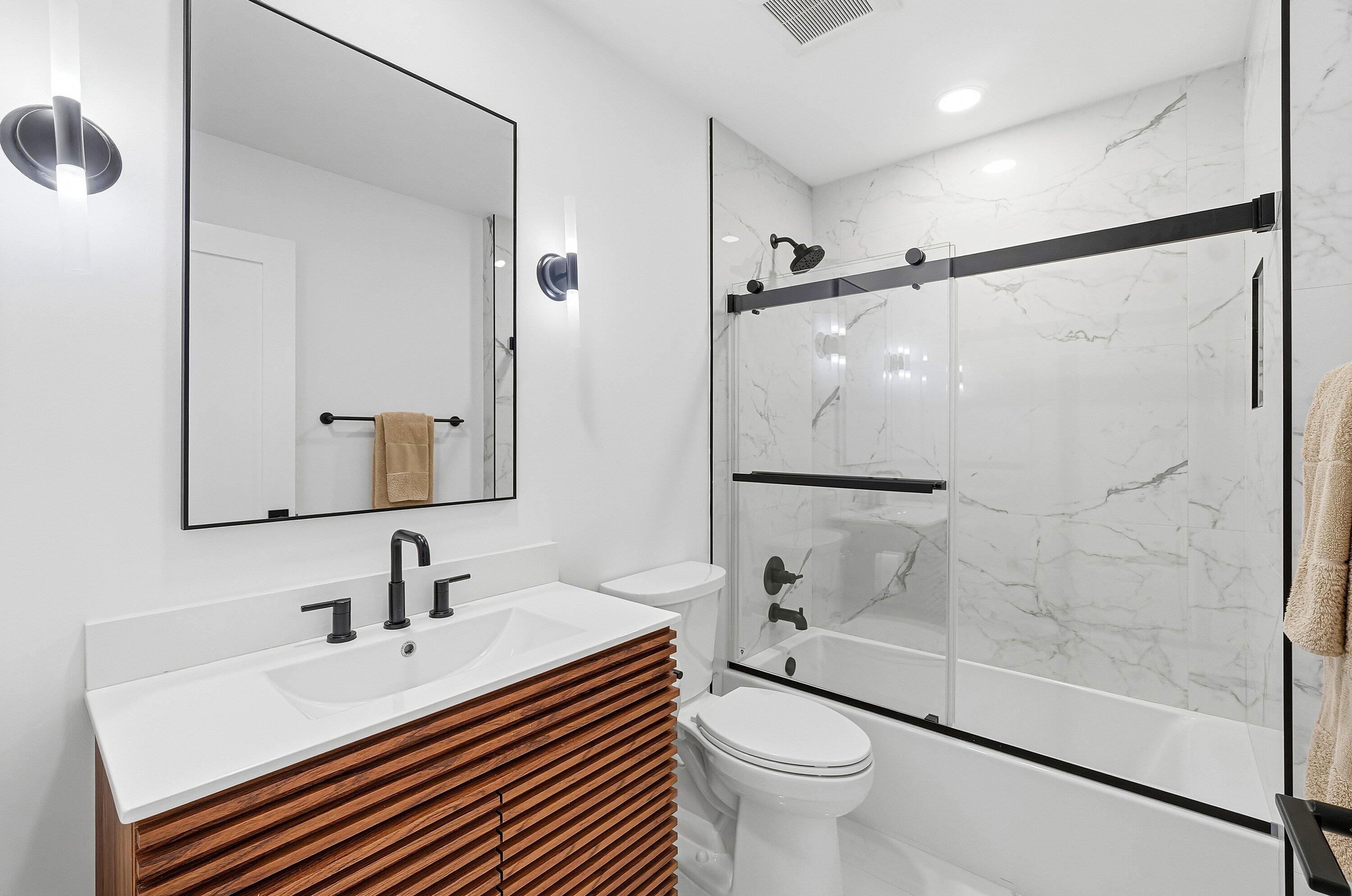 5082 Lake Catalina Drive A