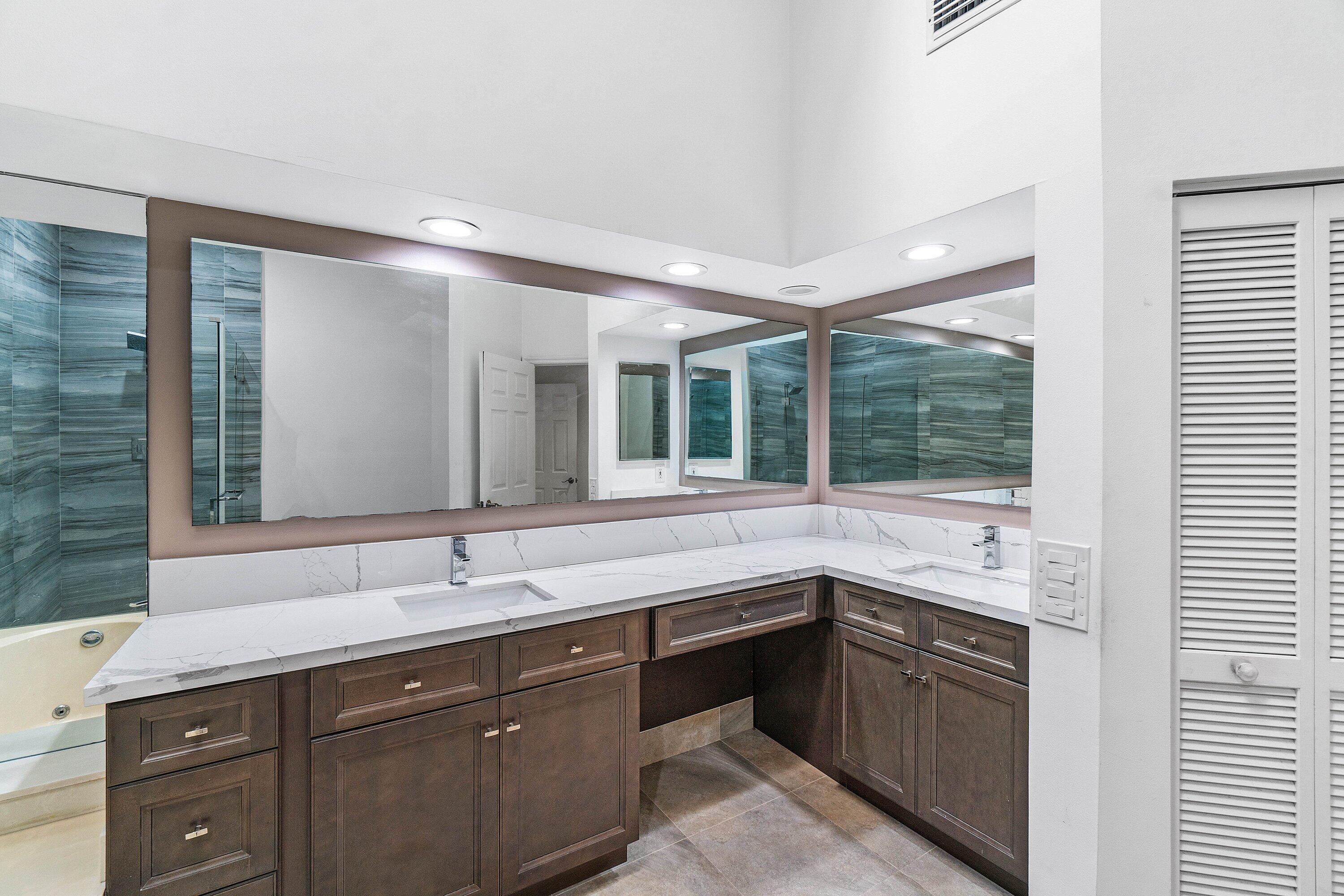 5106 Windsor Parke Drive