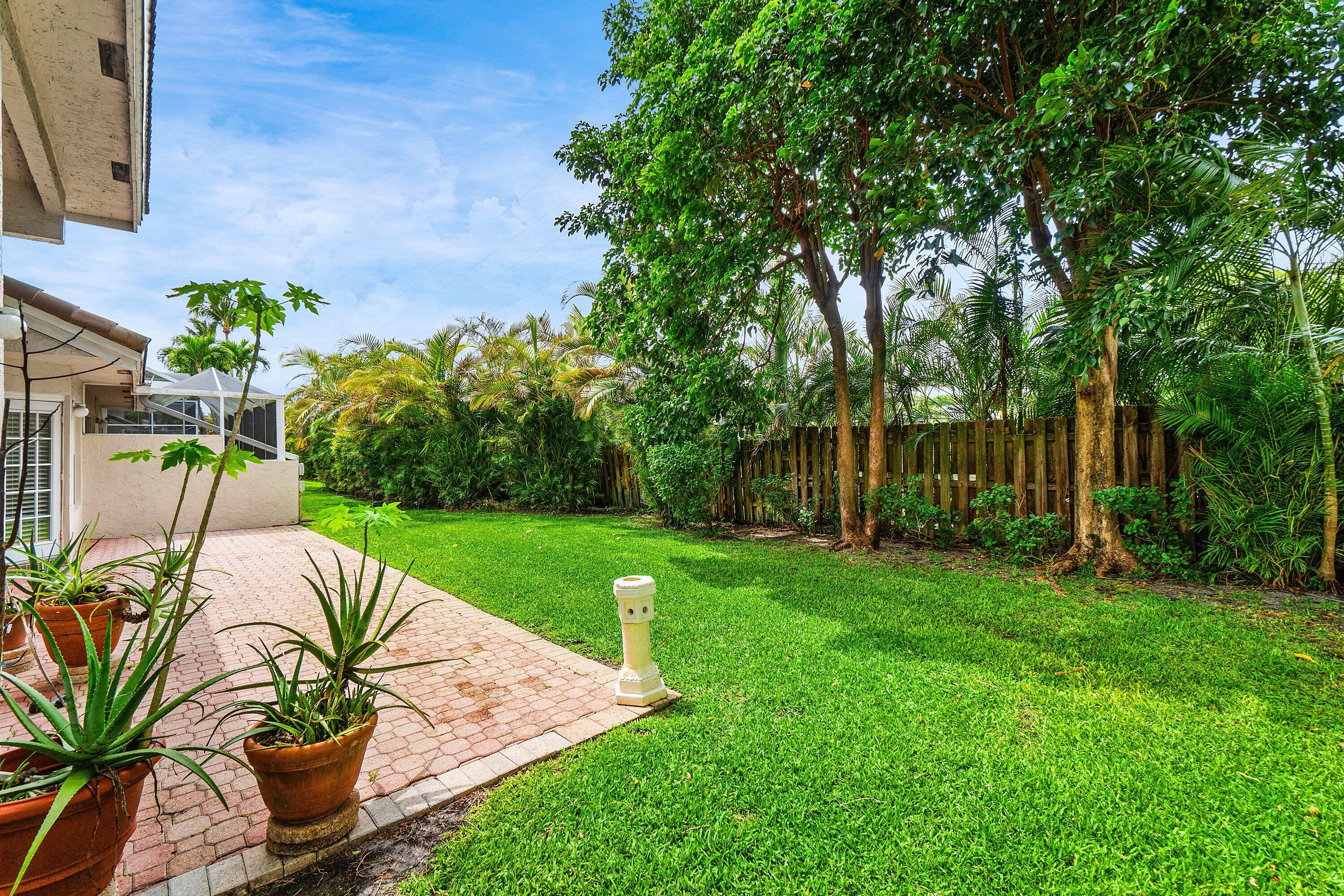 5106 Windsor Parke Drive