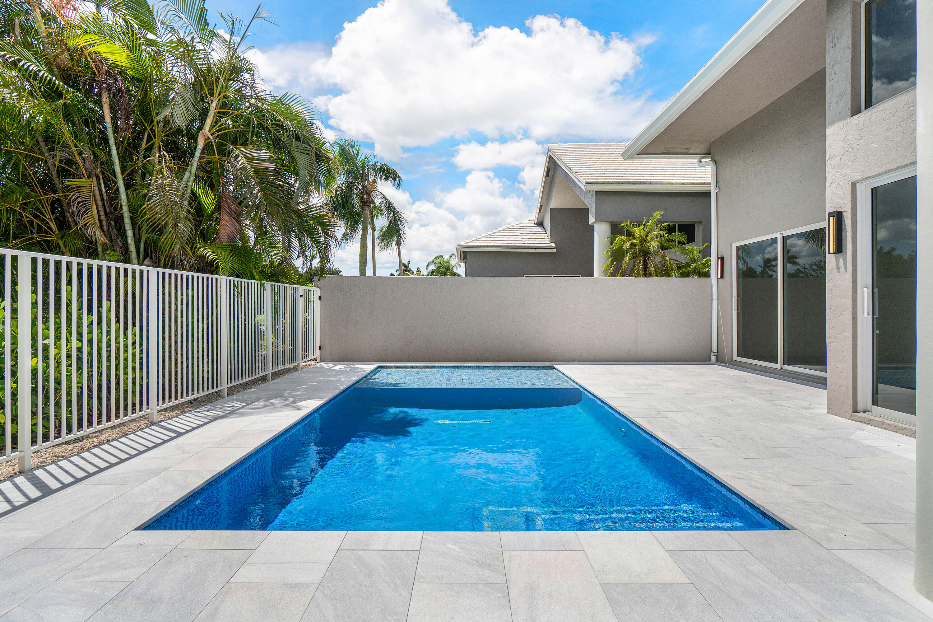 16800 Colchester Court
