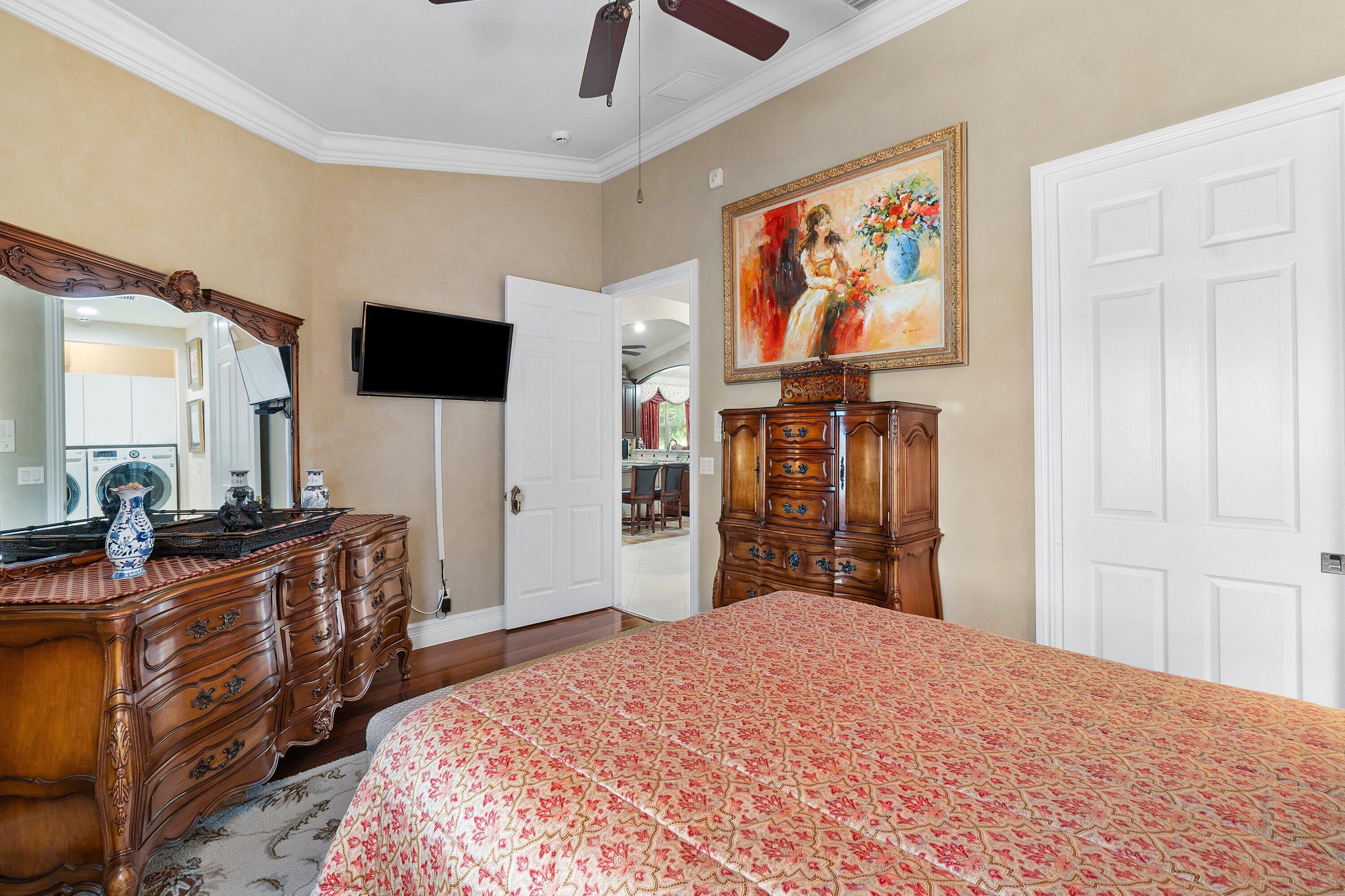 6181 Island Walk C