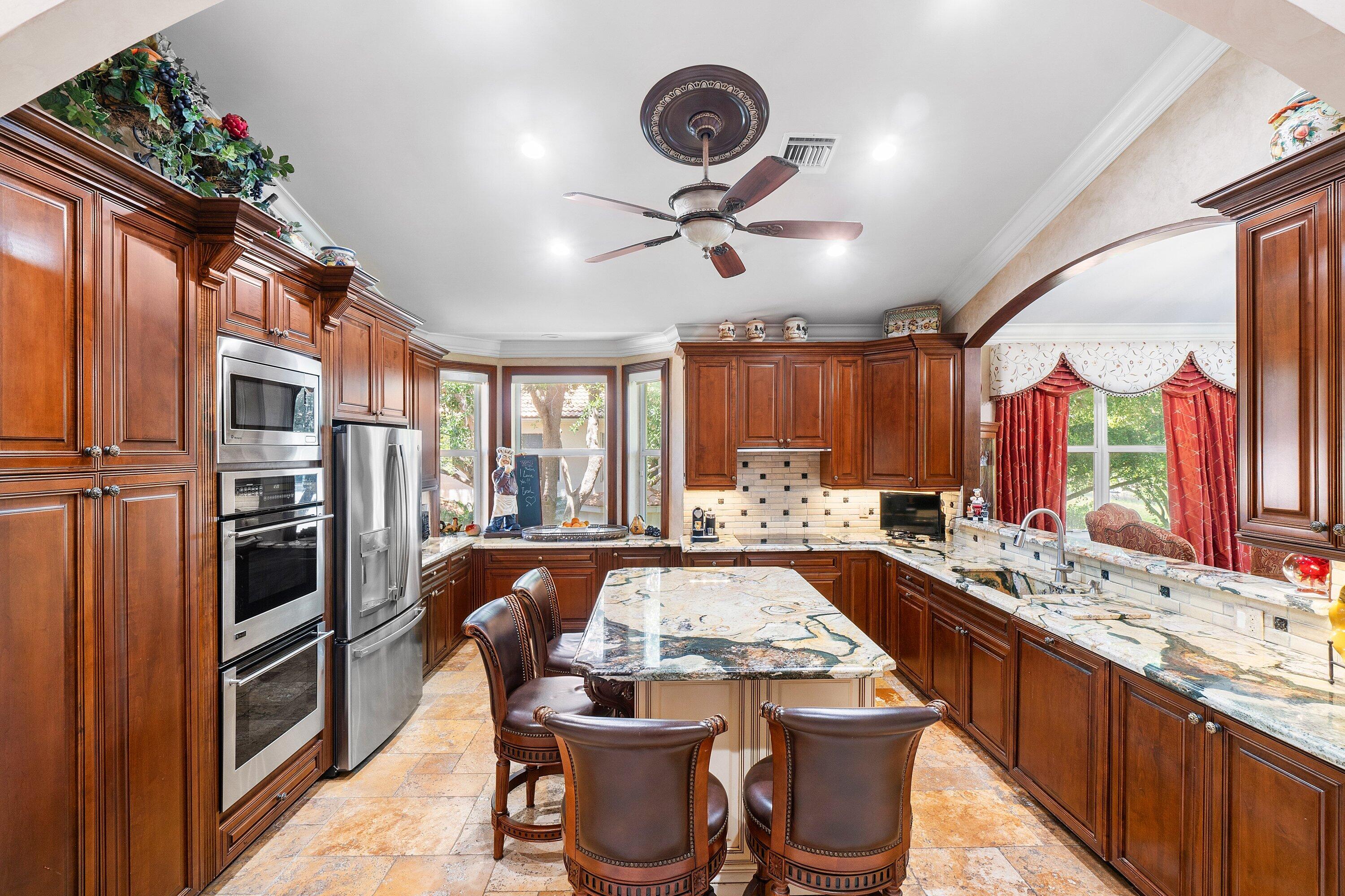 6181 Island Walk C
