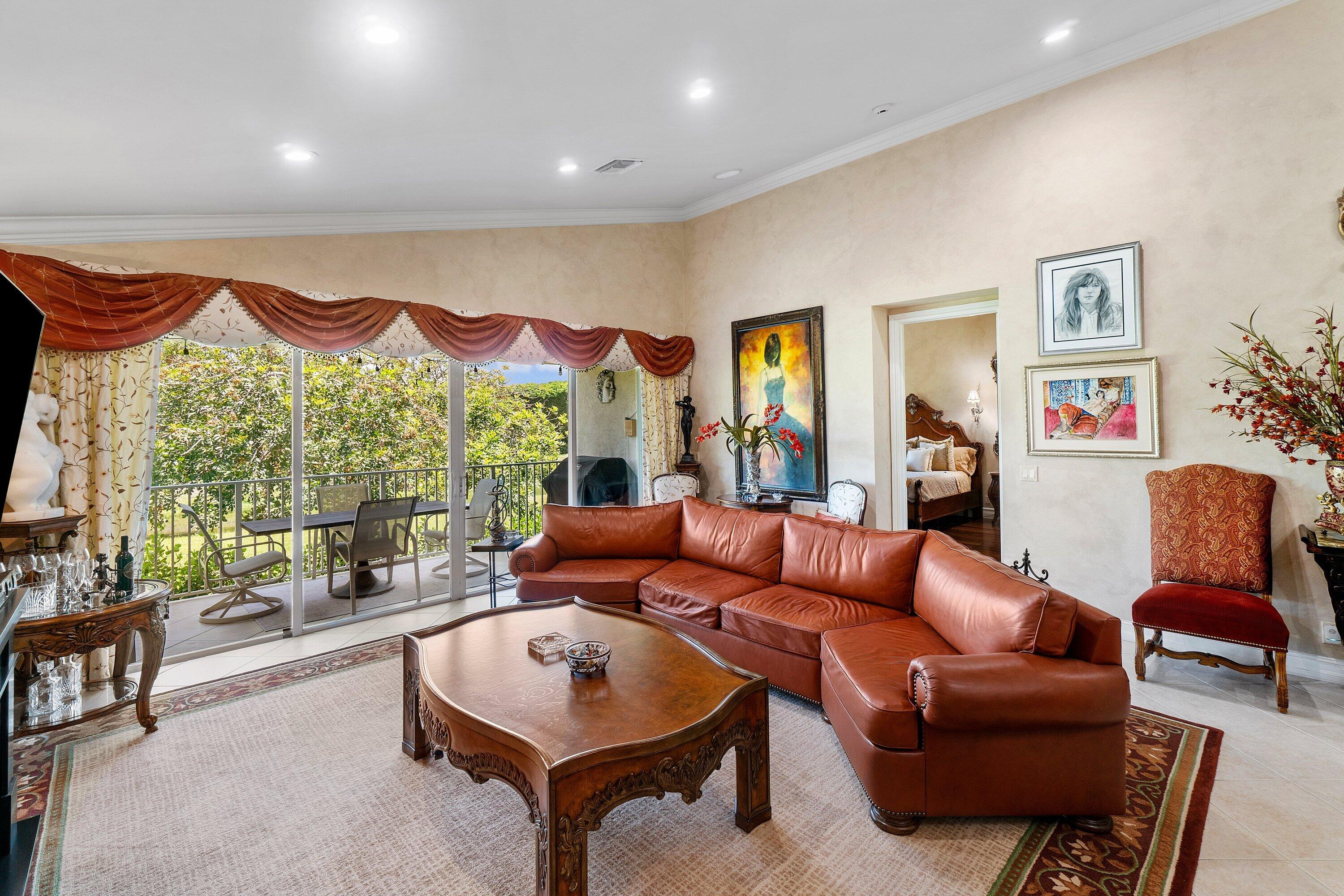 6181 Island Walk C