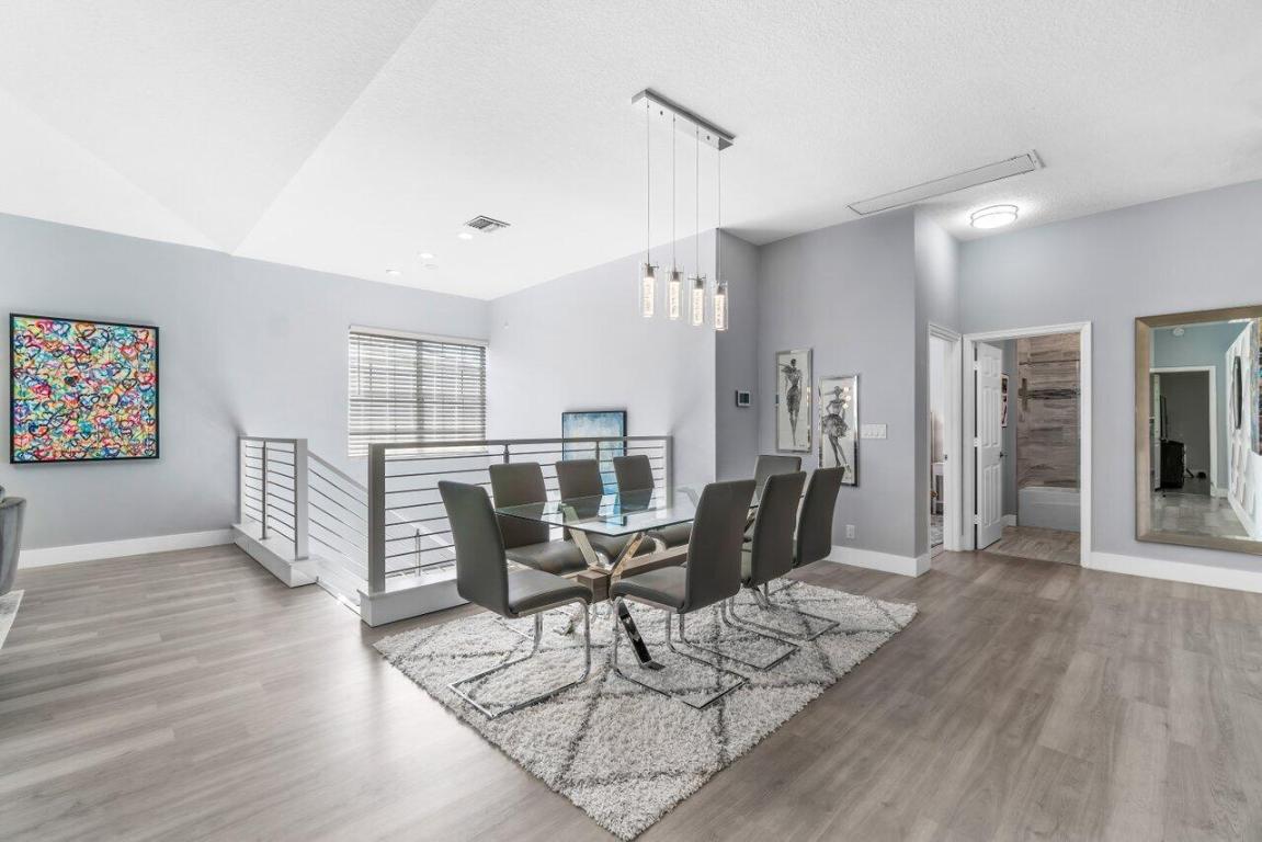 5208 Lake Catalina Drive N Unit: D