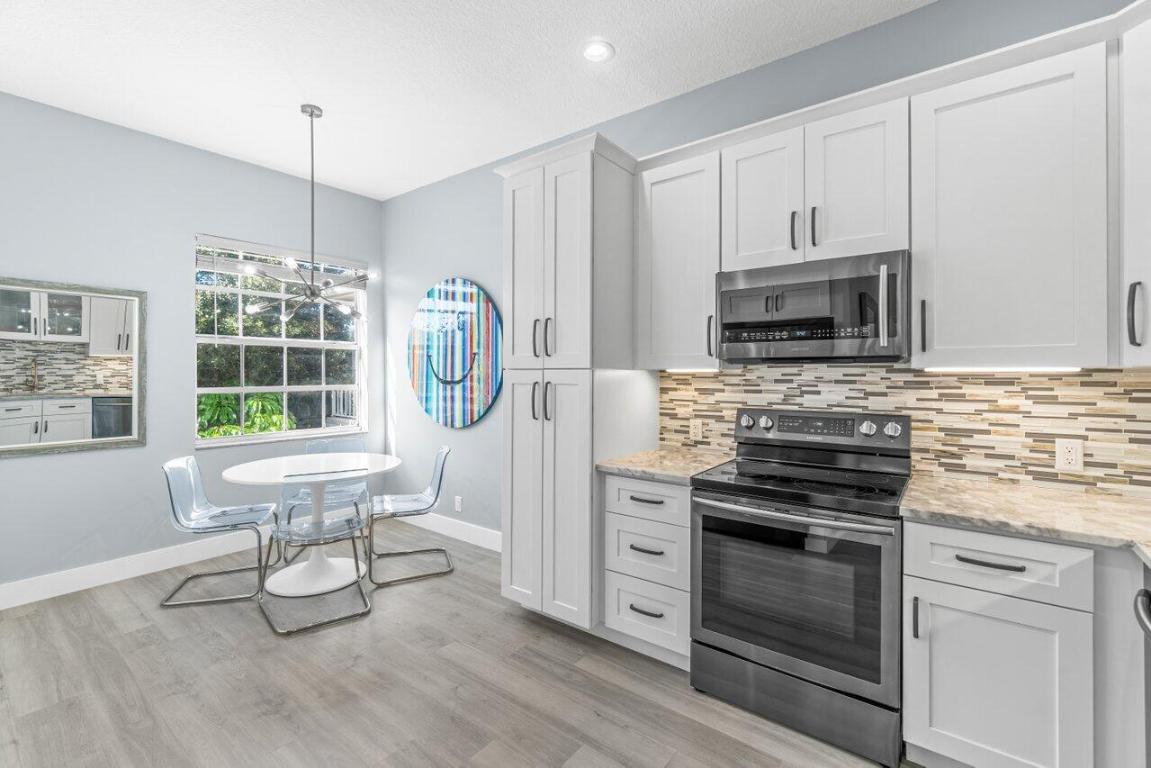 5208 Lake Catalina Drive N Unit: D