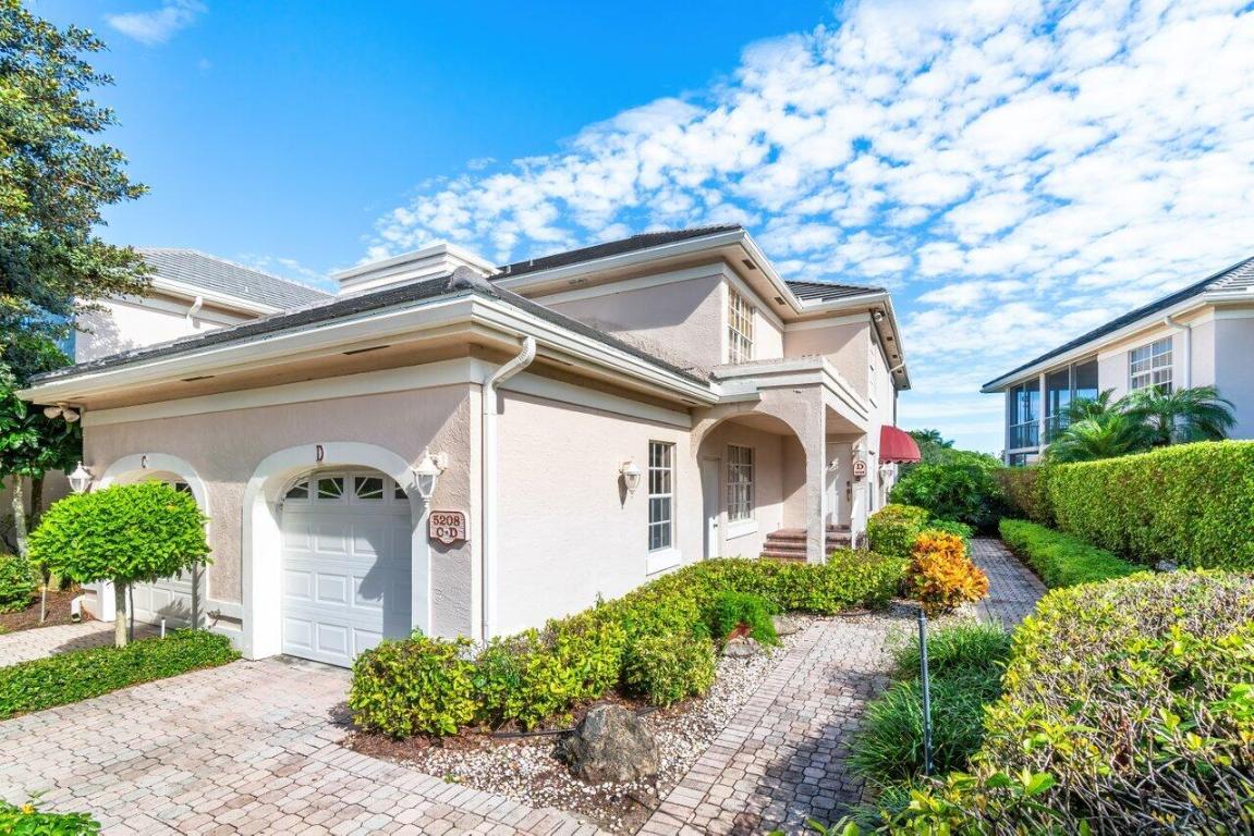 5208 Lake Catalina Drive N Unit: D