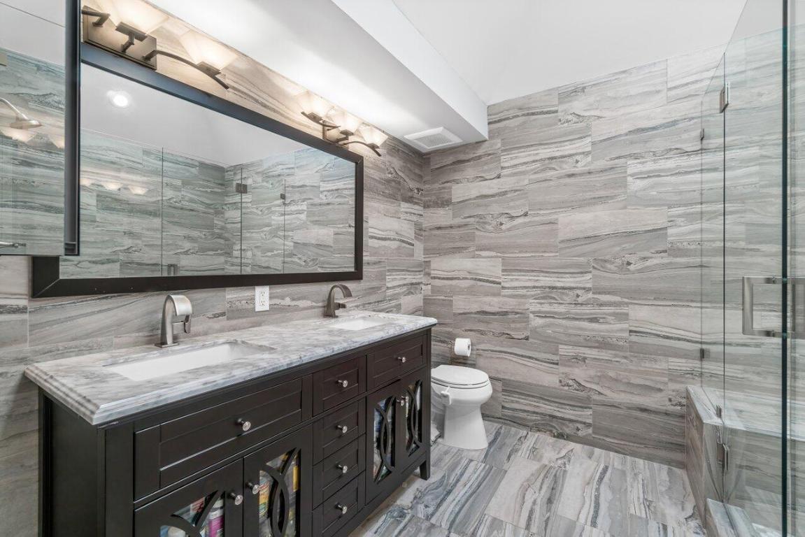 5208 Lake Catalina Drive N Unit: D