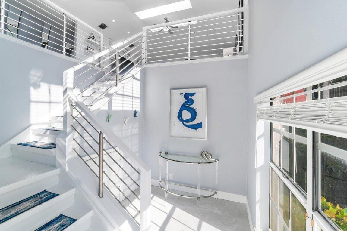 5208 Lake Catalina Drive N Unit: D