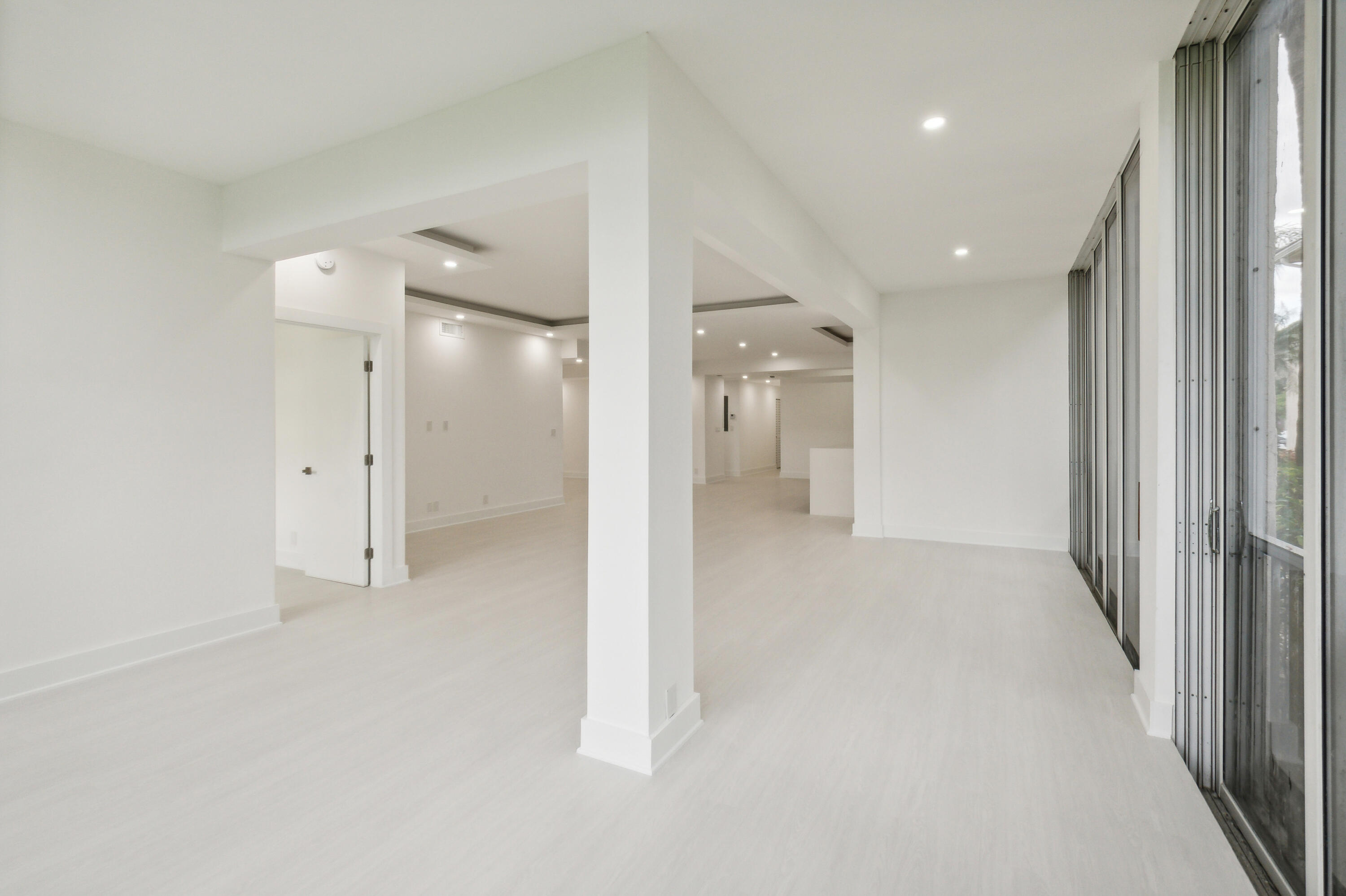 5088 Lake Catalina Drive A