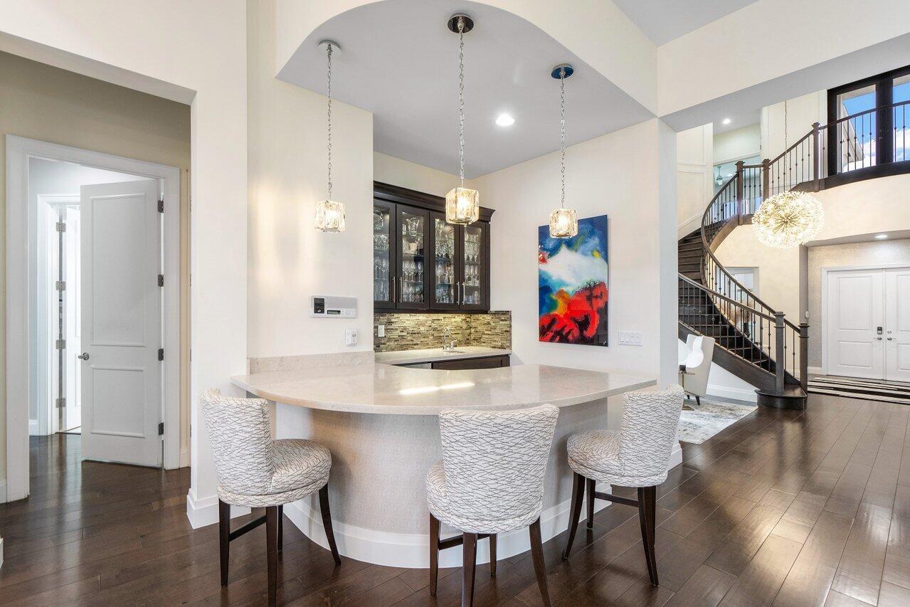 9777 Vitrail Lane