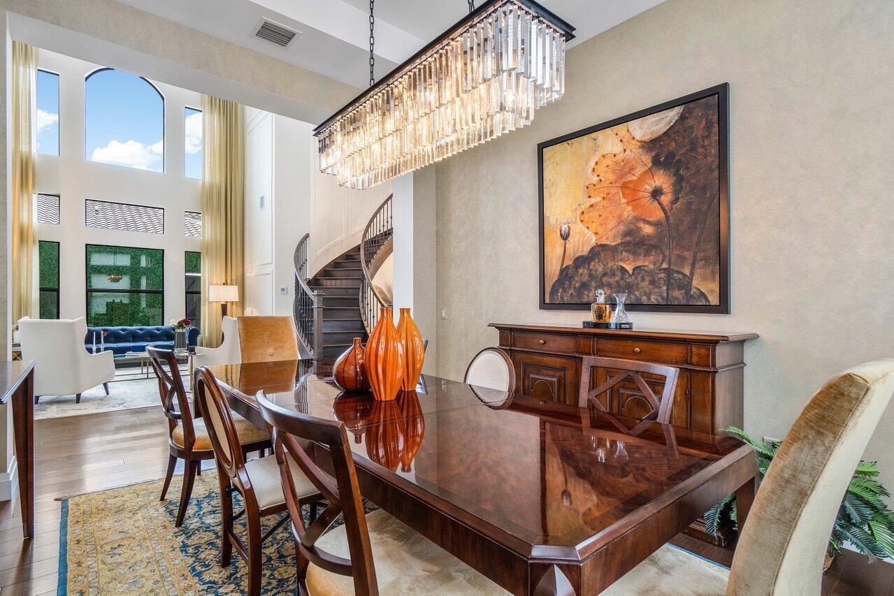 9777 Vitrail Lane