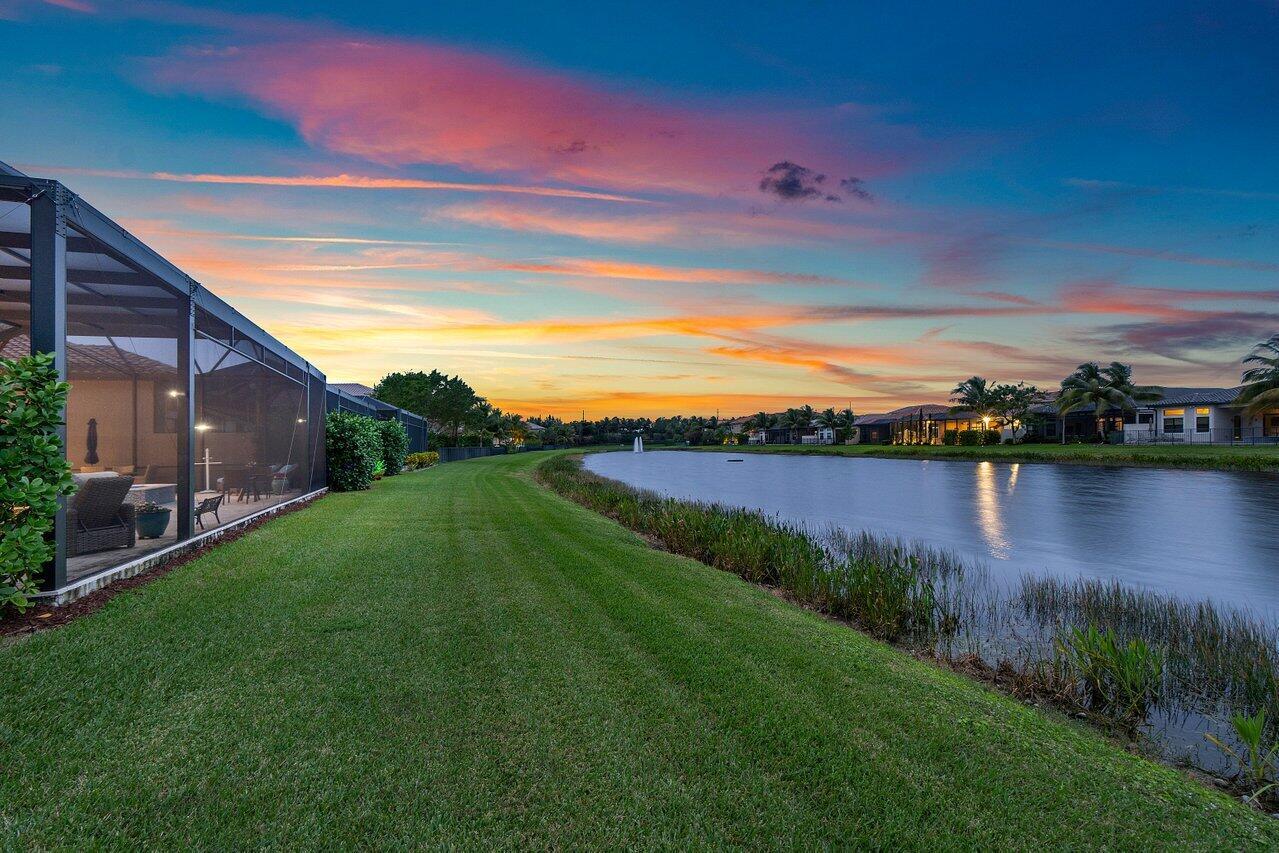 9777 Vitrail Lane