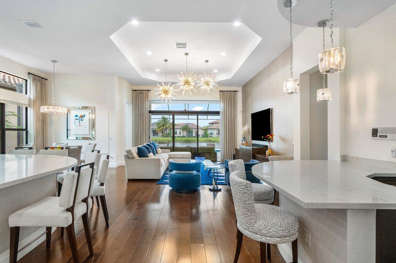 9777 Vitrail Lane