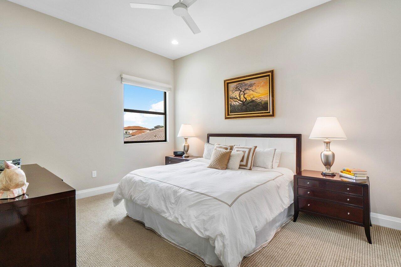 9777 Vitrail Lane