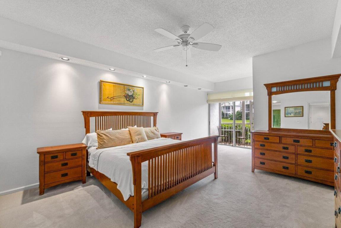 5215 Lake Catalina Drive N Unit: C