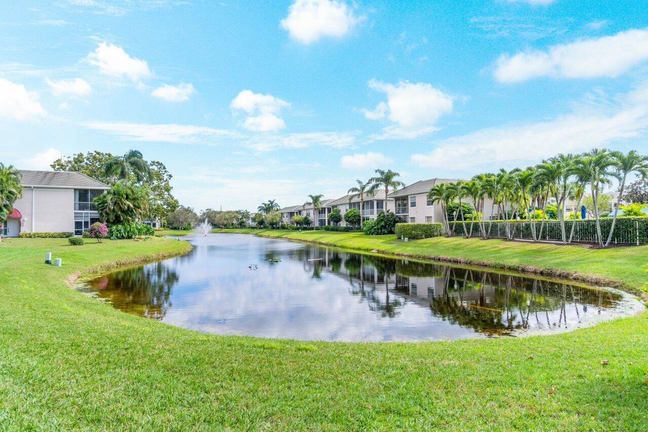 5215 Lake Catalina Drive N Unit: C