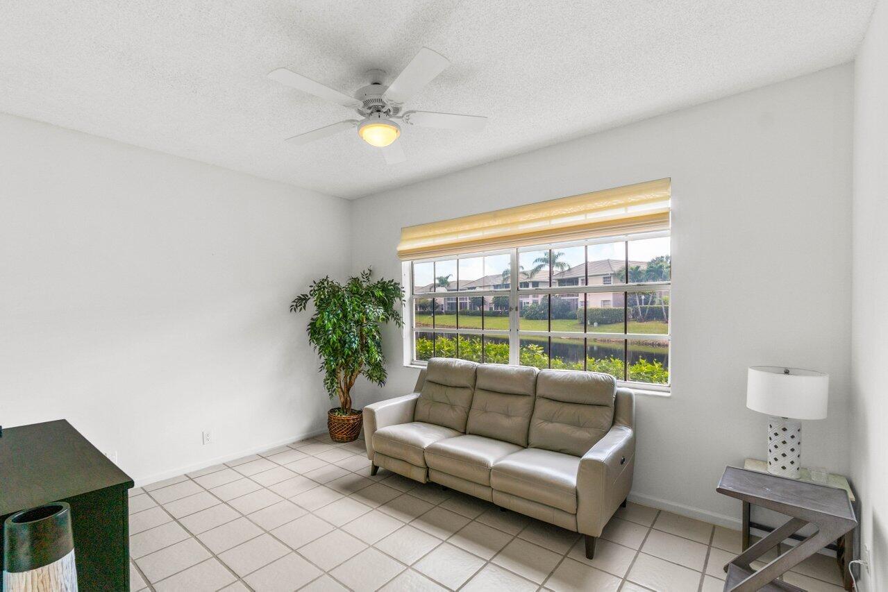 5215 Lake Catalina Drive N Unit: C