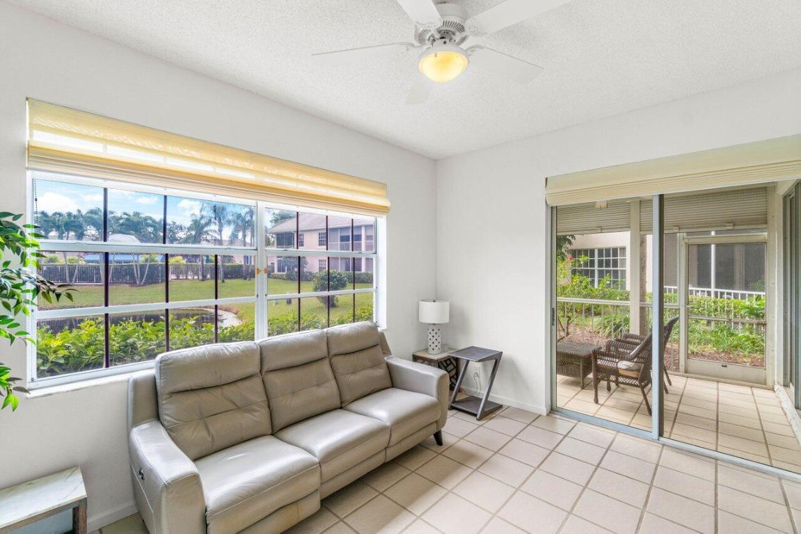 5215 Lake Catalina Drive N Unit: C