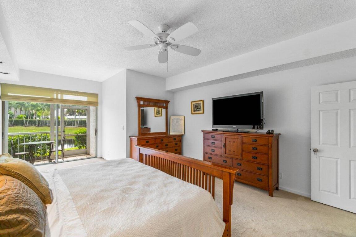 5215 Lake Catalina Drive N Unit: C