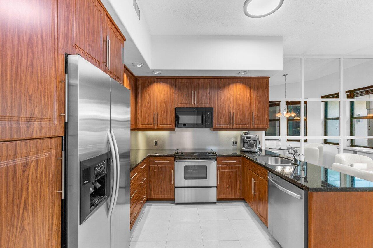 17637 Ashbourne Way Unit: A