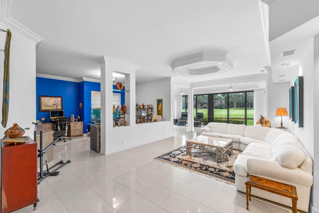 17637 Ashbourne Way Unit: A