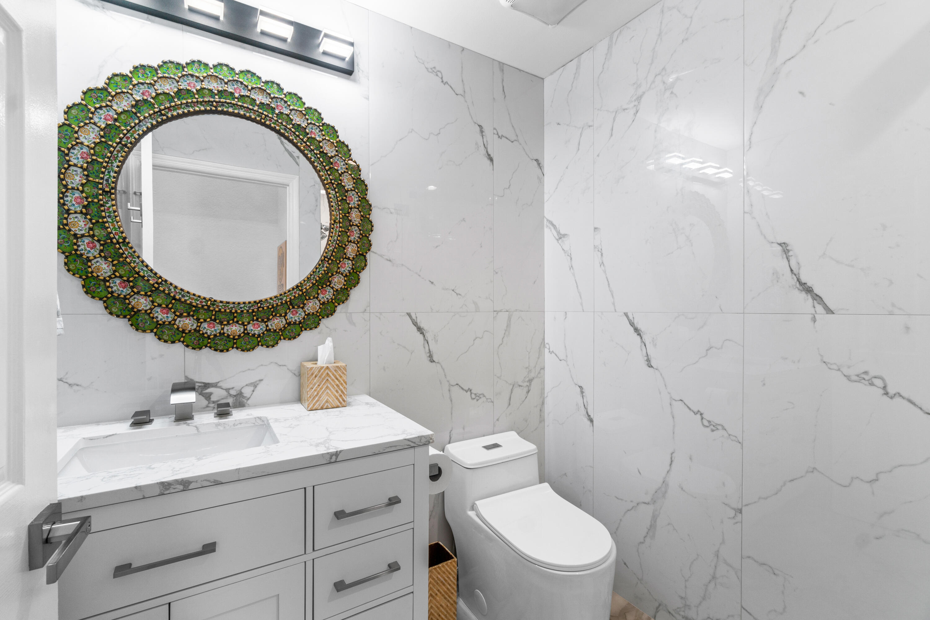 5241 Windsor Parke Drive