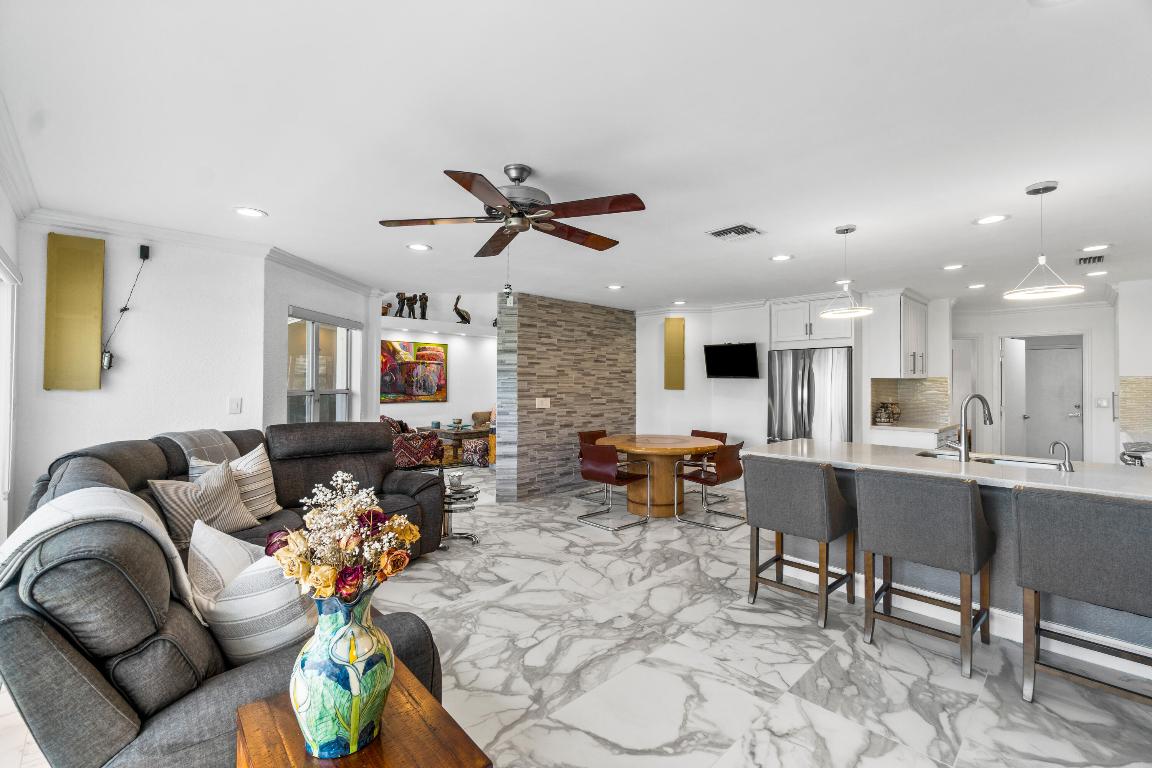 5241 Windsor Parke Drive