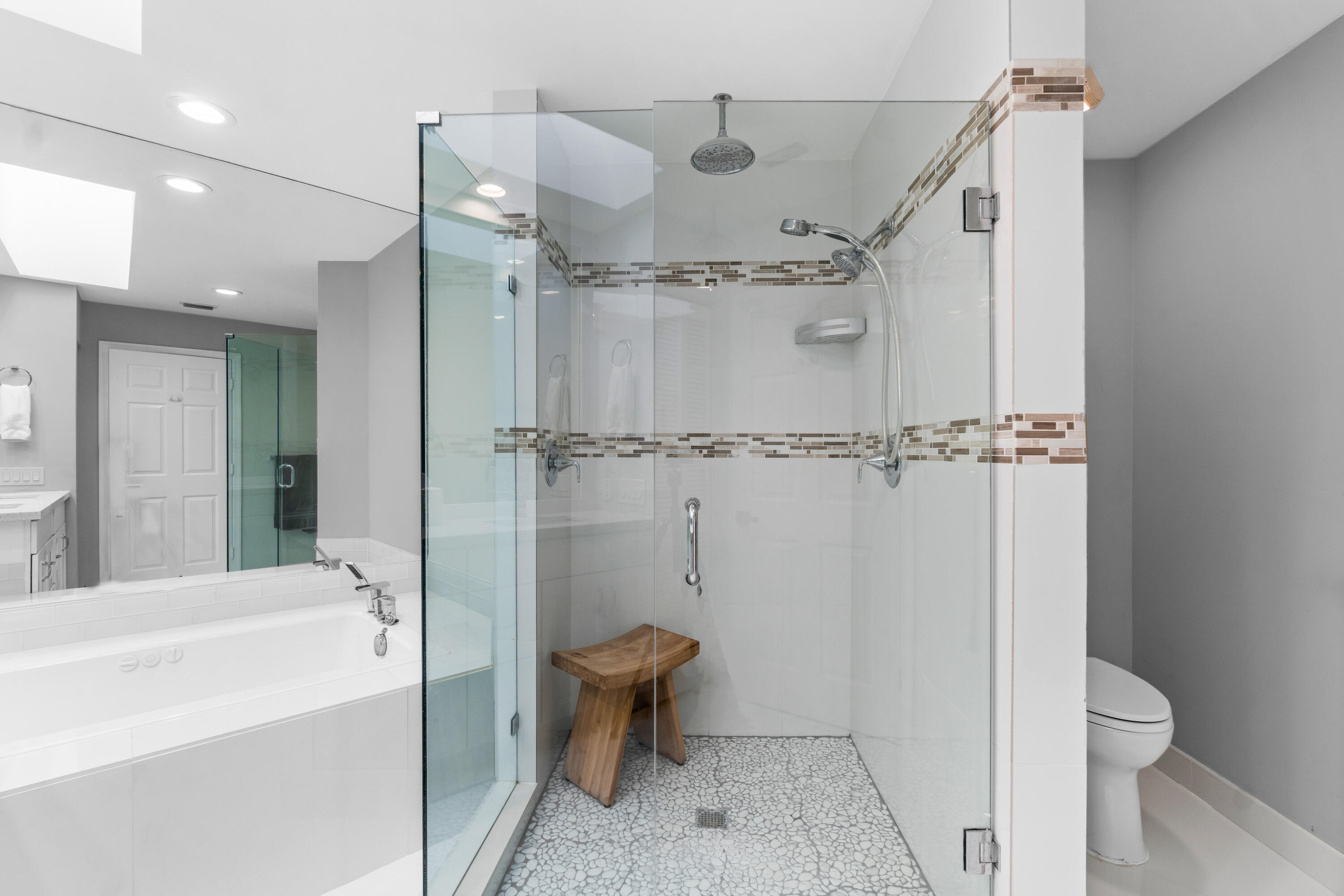 5241 Windsor Parke Drive