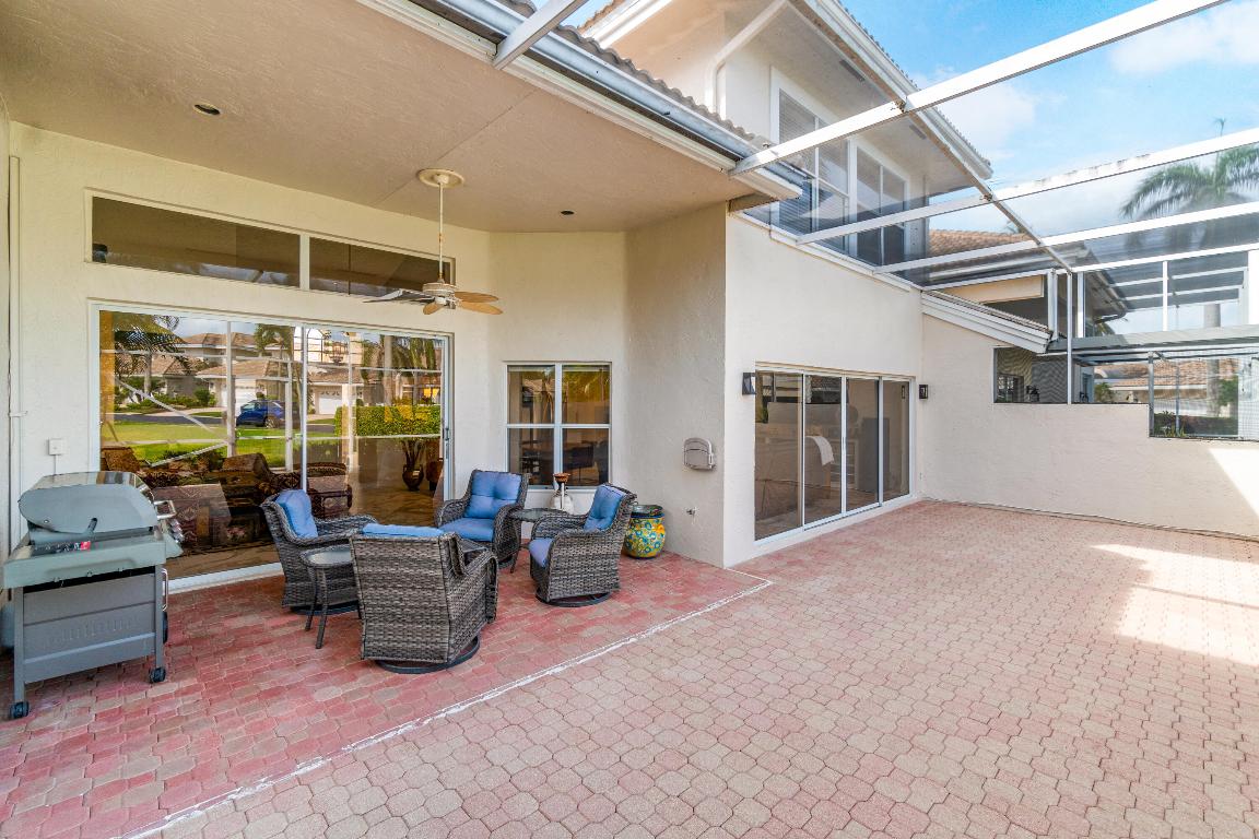 5241 Windsor Parke Drive