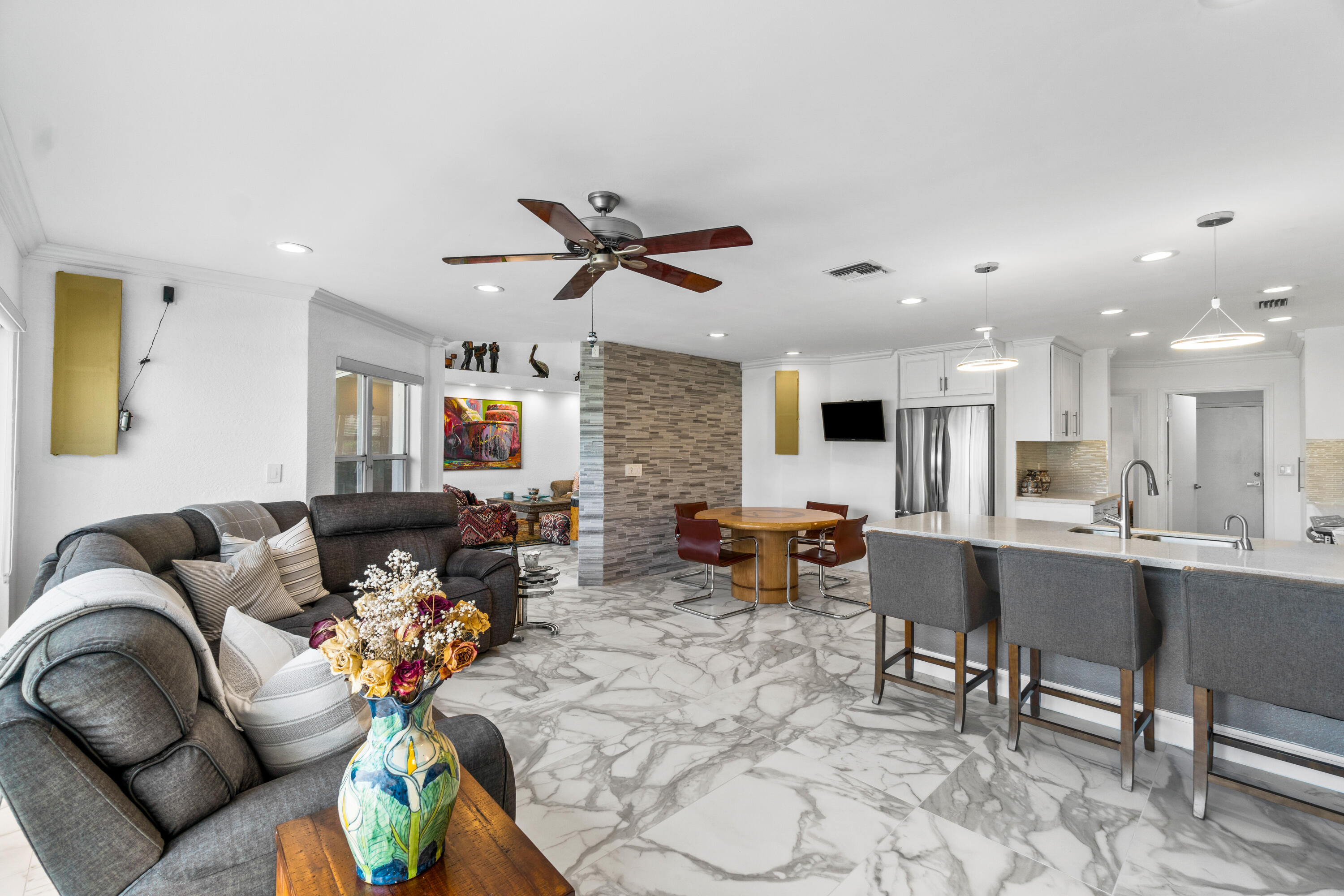 5241 Windsor Parke Drive